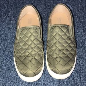 8 1/2 army green slip ons